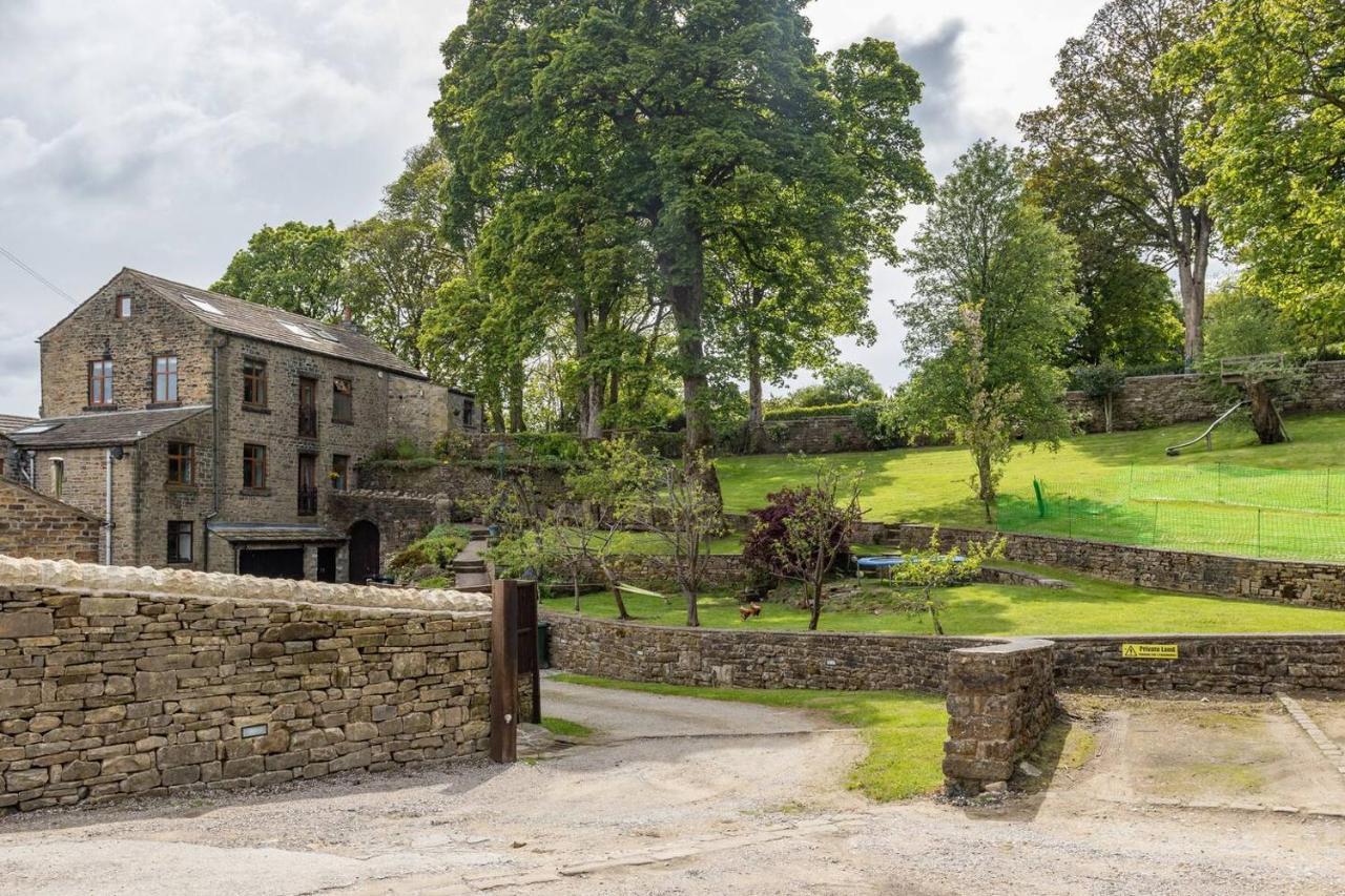 Delightful 2 Bed Flat In Old Mill-Private Garden Apartment Keighley Exterior foto