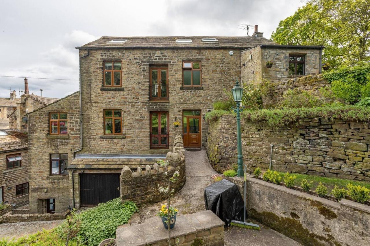 Delightful 2 Bed Flat In Old Mill-Private Garden Apartment Keighley Exterior foto